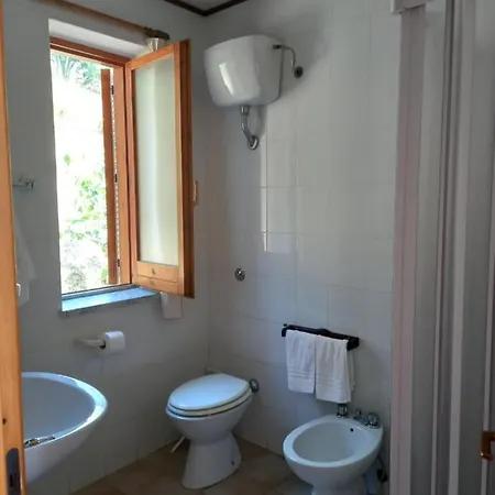 Bed & Breakfast Casa De Rosa Palinuro