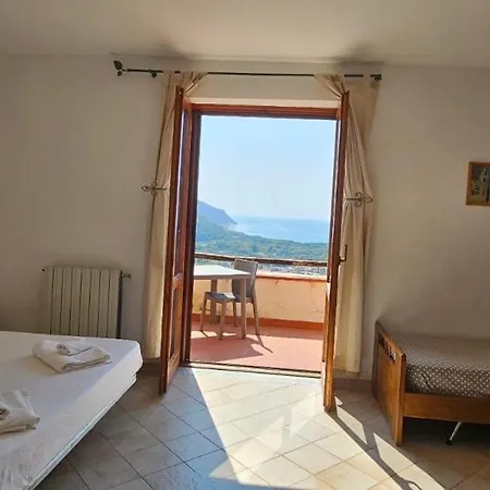 Casa De Rosa * Palinuro