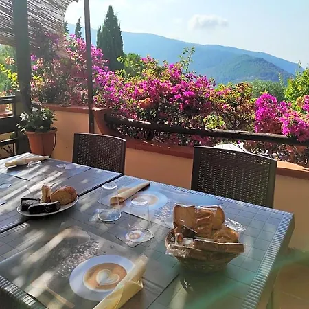 Frühstückspension Casa De Rosa 4*