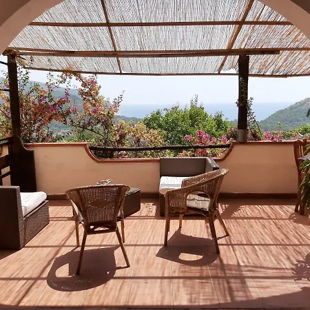 Casa De Rosa Frühstückspension Palinuro